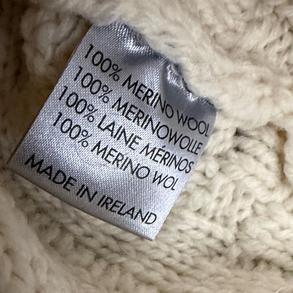 Gender neutral authentic Irish knit Knit Merino wool Sweater - Cream - Picture 5 of 7